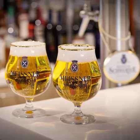 - South, An Ihg 酒店