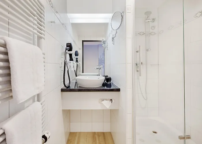 - South, An Ihg Ξενοδοχείο