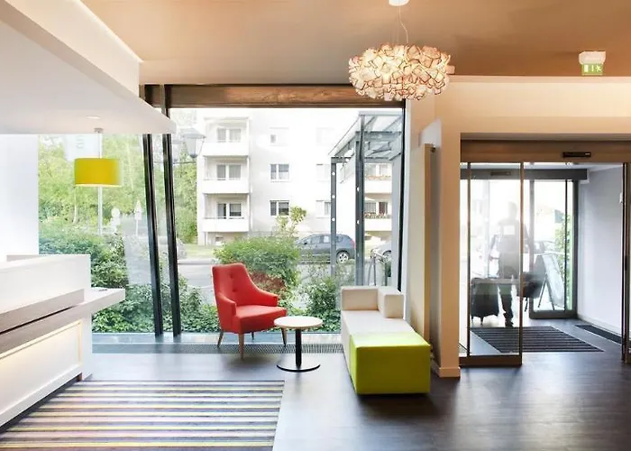 - South, An Ihg Ξενοδοχείο Δρέσδη