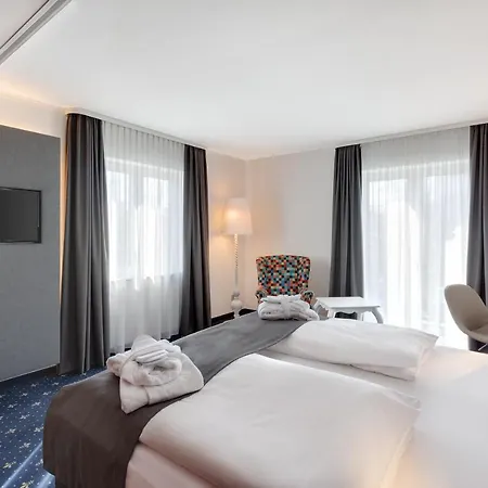 Hotel - South, An Ihg 4*