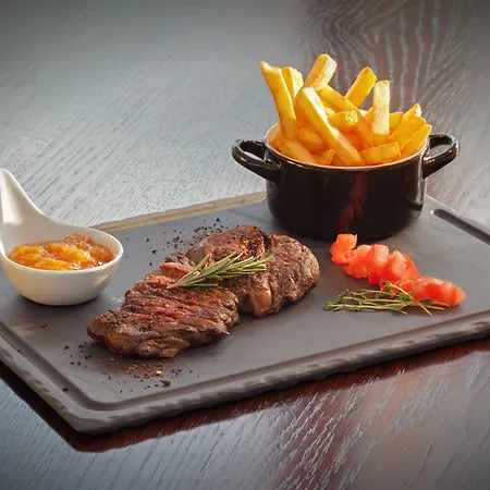 Hotel - South, An Ihg