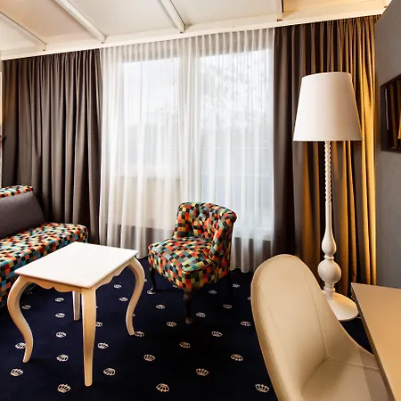 - South, An Ihg Hotel Drezno