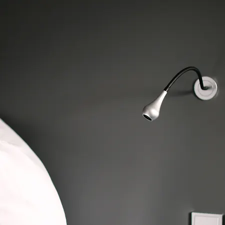 - South, An Ihg Drezno