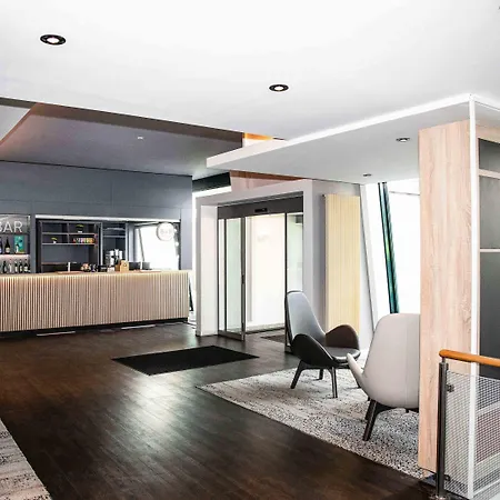 - South, An Ihg 4* Dresden
