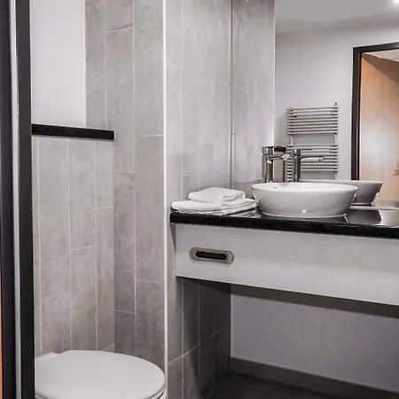 - South, An Ihg Дрезден