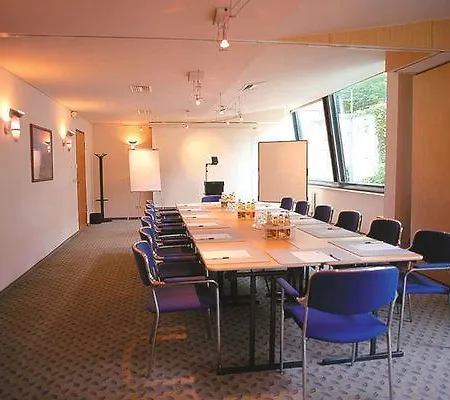- South, An Ihg Отель Дрезден