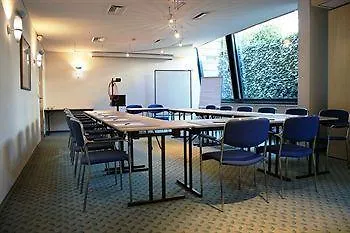 - South, An Ihg Отель 4*