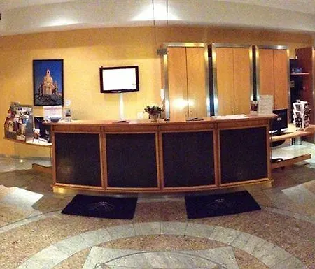 - South, An Ihg Отель Дрезден