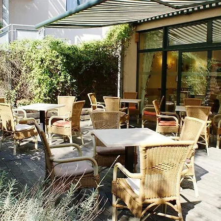 - South, An Ihg Отель Дрезден