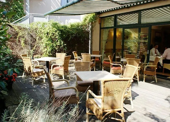 - South, An Ihg Ξενοδοχείο Δρέσδη