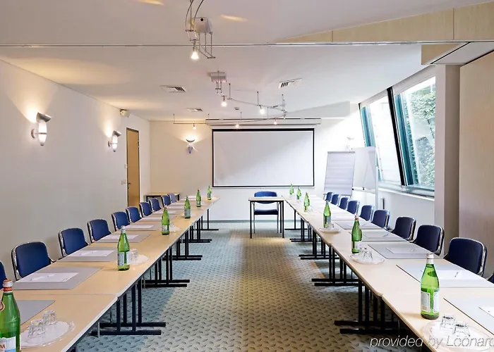 מלון - South, An Ihg