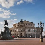 - South, An Ihg 4*