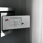 - South, An Ihg 4*