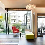 - South, An Ihg Hotel Dresden