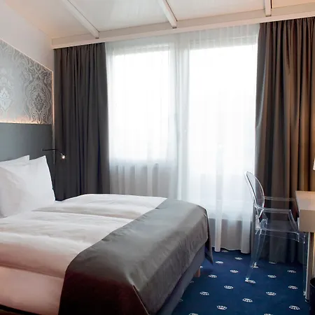 - South, An Ihg فندق دريسدن