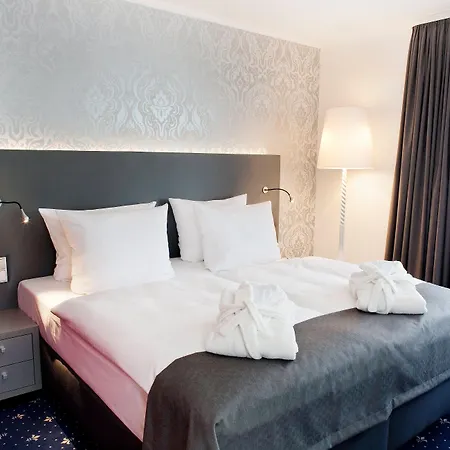 فندق - South, An Ihg