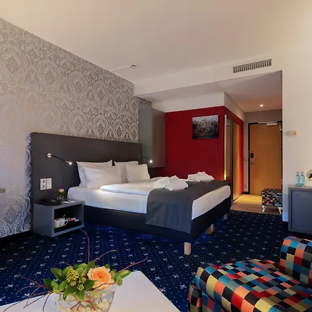 فندق - South, An Ihg